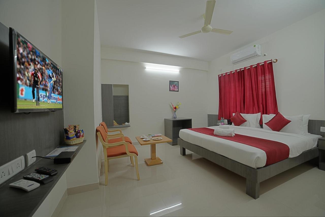 Sm Royal Suites - Hotel Near Kempegowda International Airport Bangalore Devanahalli Eksteriør billede