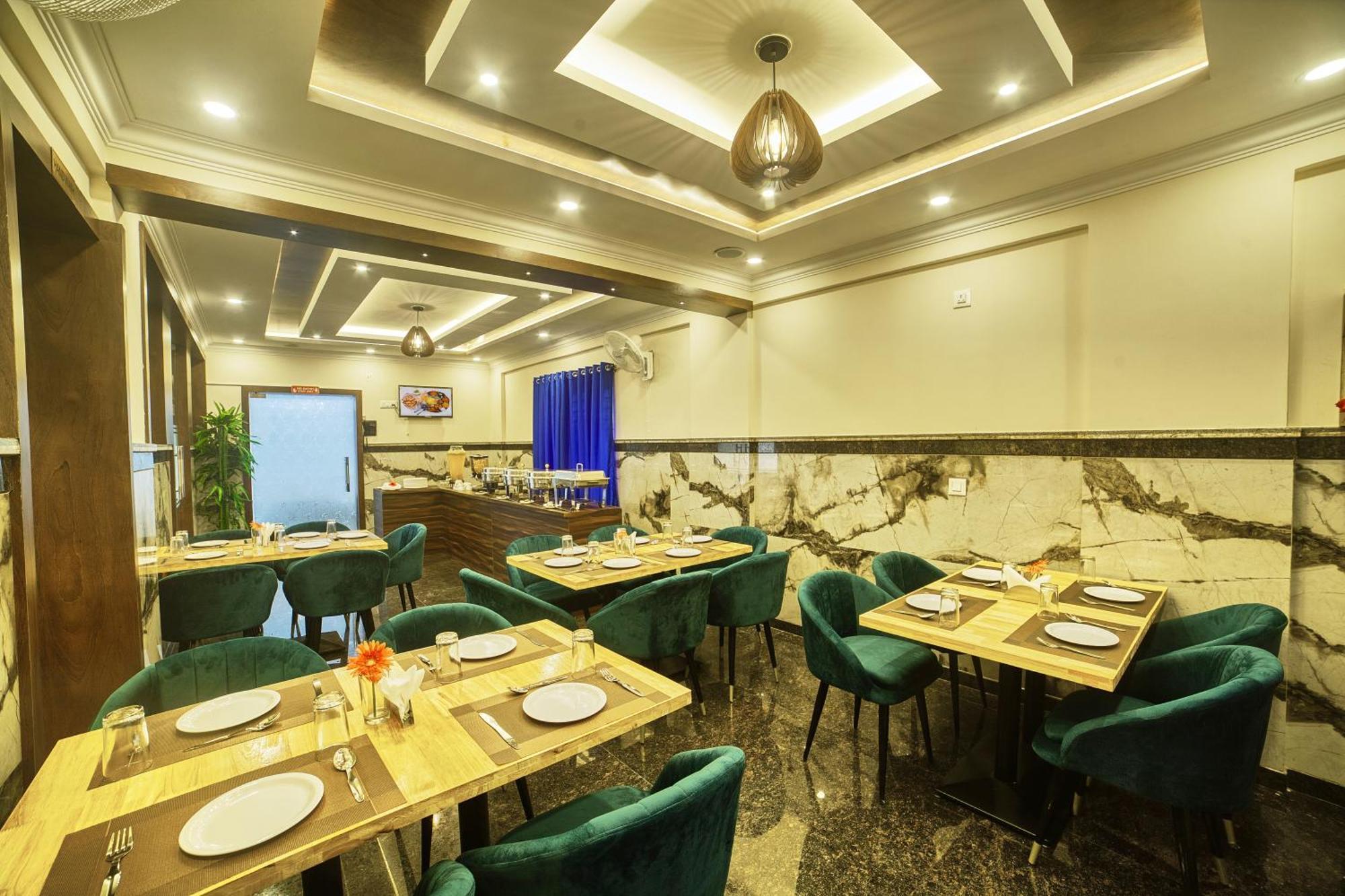 Sm Royal Suites - Hotel Near Kempegowda International Airport Bangalore Devanahalli Eksteriør billede