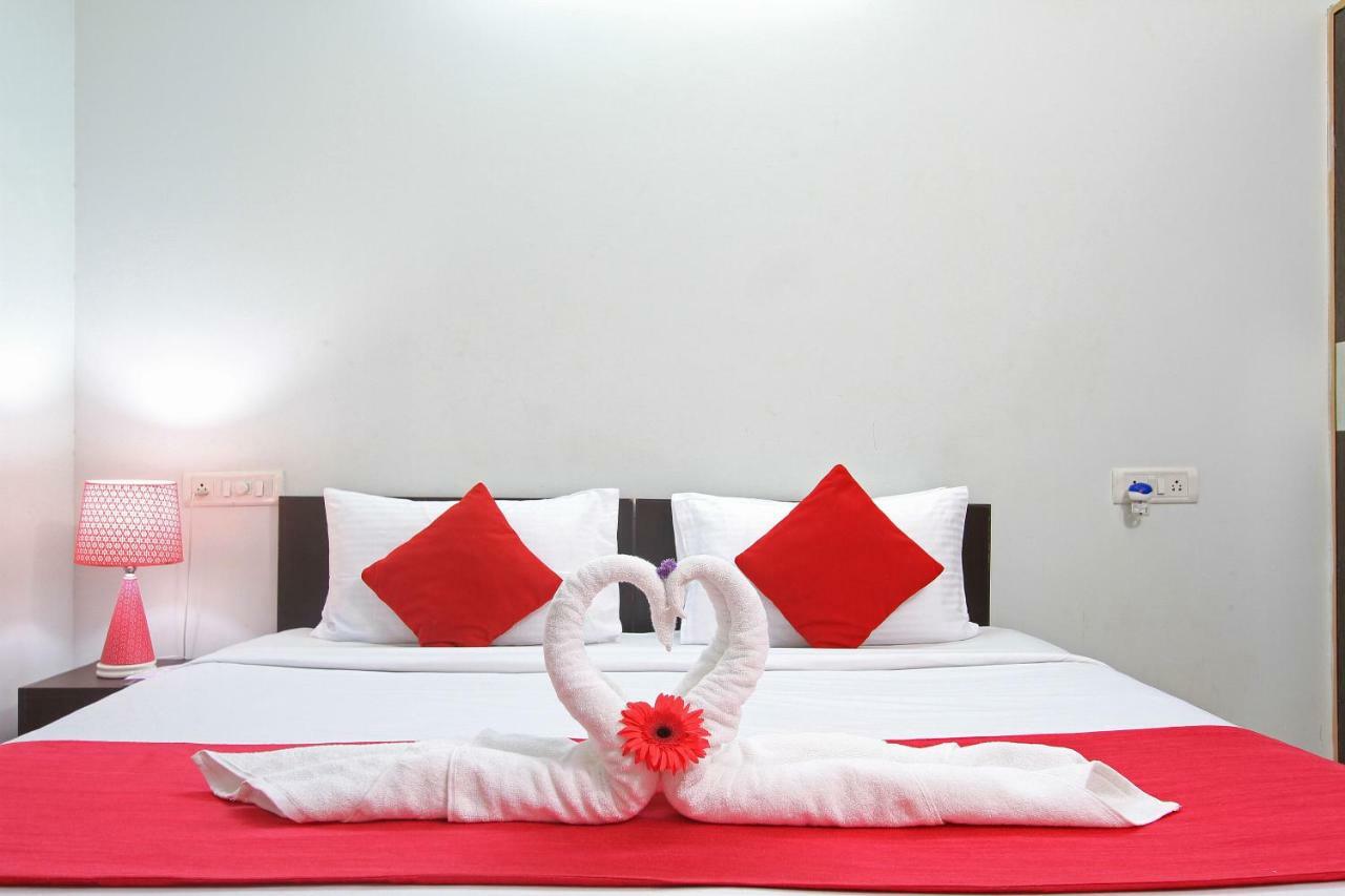 Sm Royal Suites - Hotel Near Kempegowda International Airport Bangalore Devanahalli Eksteriør billede
